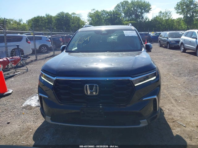 Honda Pilot Touring 2024 5FNYG1H71RB002120 Image 13