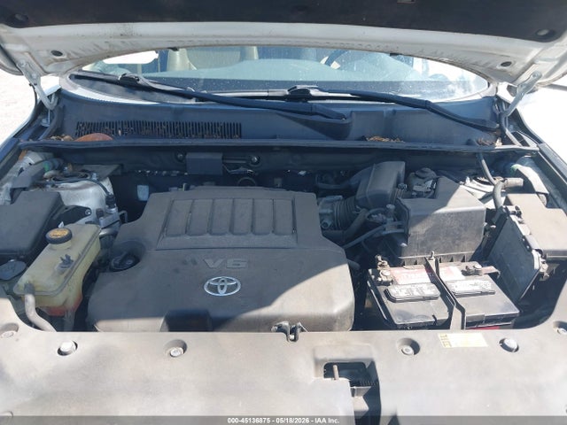 45136875 :رقم المزاد ، 2T3YK4DV0BW011704 vin ، 2011 Toyota Rav4 Limited V6 مزاد بيع