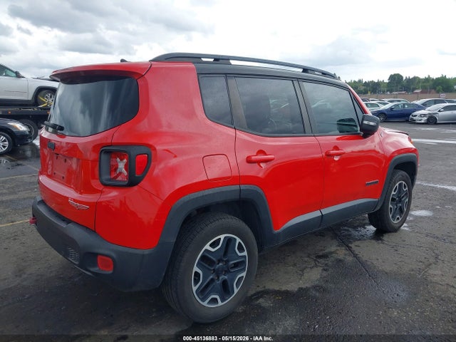 ZACCJBCT5FPB96029 Jeep Renegade Trailhawk