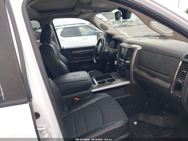 45136886 :رقم المزاد ، 1C6RR7UT2FS528119 vin ، 2015 Ram 1500 Sport مزاد بيع