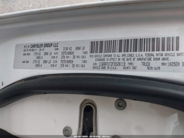 45136886 :رقم المزاد ، 1C6RR7UT2FS528119 vin ، 2015 Ram 1500 Sport مزاد بيع