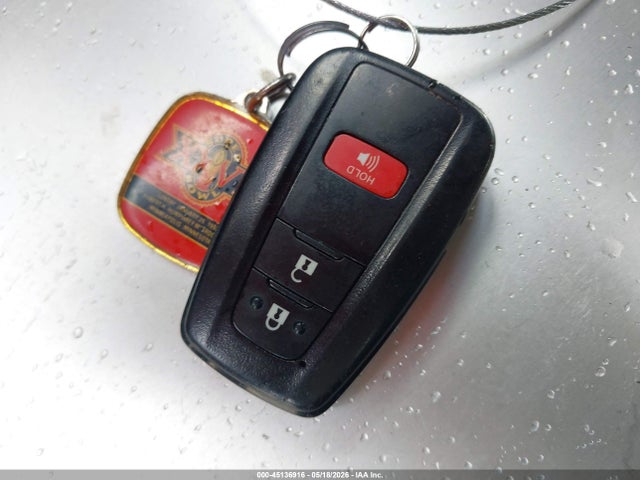 45136916 :رقم المزاد ، 2T3W1RFVXMC125122 vin ، 2021 Toyota Rav4 Xle مزاد بيع