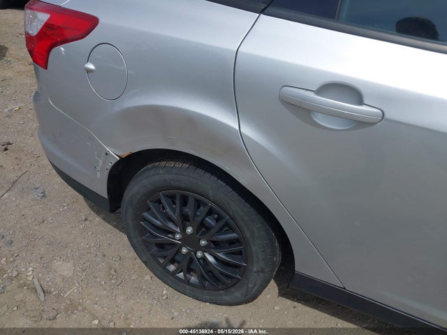 Продаж на аукціоні авто 2013 Ford Focus Se, vin: 1FADP3F28DL242035, номер лоту: 45136924