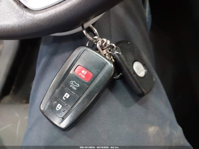 2021 Toyota Rav4 Hybrid Xle მანქანა იყიდება აუქციონზე, vin: 2T3RWRFV2MW128254, აუქციონის ნომერი: 45136938
