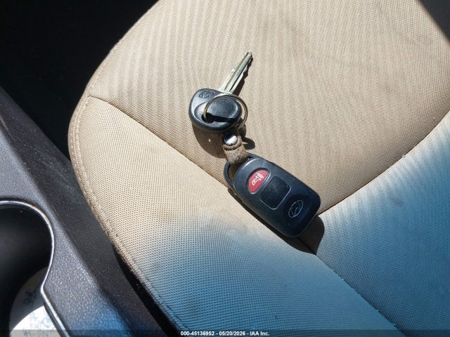 2013 Hyundai Elantra Gls/limited მანქანა იყიდება აუქციონზე, vin: 5NPDH4AE7DH195292, აუქციონის ნომერი: 45136952