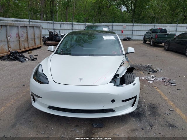 Tesla Model 3 Standard Range Plus Rear-wheel Drive 2021 5YJ3E1EA4MF076933 Image 12