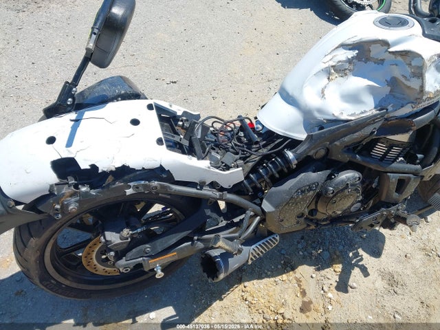 45137036 :رقم المزاد ، JKAENEC10JDA01732 vin ، 2018 Kawasaki En650 C مزاد بيع