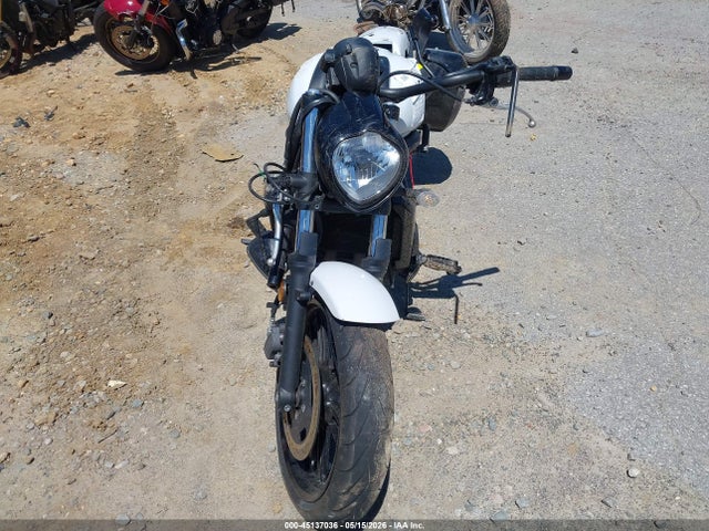 45137036 :رقم المزاد ، JKAENEC10JDA01732 vin ، 2018 Kawasaki En650 C مزاد بيع