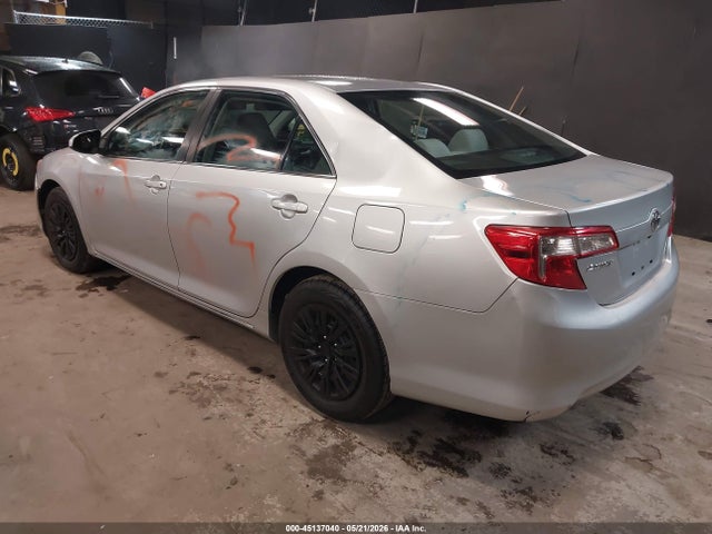 Продаж на аукціоні авто 2013 Toyota Camry Le, vin: 4T1BF1FK8DU644748, номер лоту: 45137040