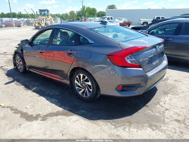 Продажа на аукционе авто 2017 Honda Civic Ex, vin: 2HGFC2F71HH569420, номер лота: 45137041
