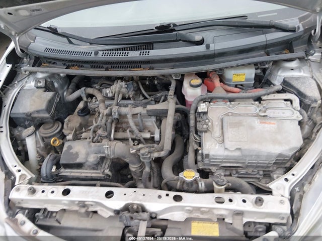 Продажа на аукционе авто 2015 Toyota Prius C Three, vin: JTDKDTB3XF1581080, номер лота: 45137054