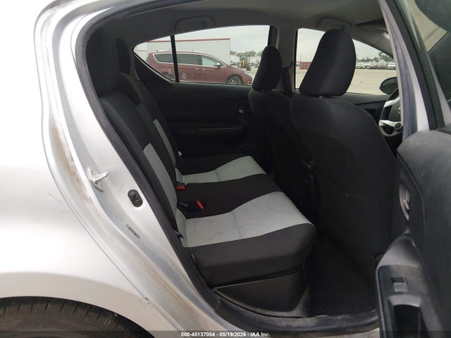 Продажа на аукционе авто 2015 Toyota Prius C Three, vin: JTDKDTB3XF1581080, номер лота: 45137054