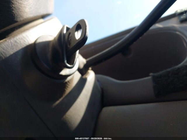 45137057 :رقم المزاد ، 1FTRE14W86DA73910 vin ، 2006 Ford E-150 Commercial/recreational مزاد بيع