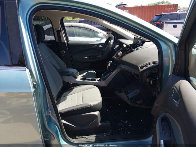 2013 Ford Escape Se მანქანა იყიდება აუქციონზე, vin: 1FMCU9GX3DUA51947, აუქციონის ნომერი: 45137062