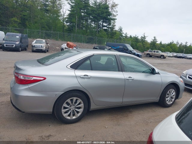Toyota CAMRY LE 2015 4T4BF1FK1FR468831 Image 13