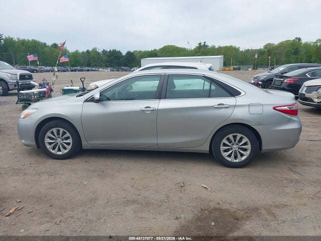 Toyota CAMRY LE 2015 4T4BF1FK1FR468831 Image 14