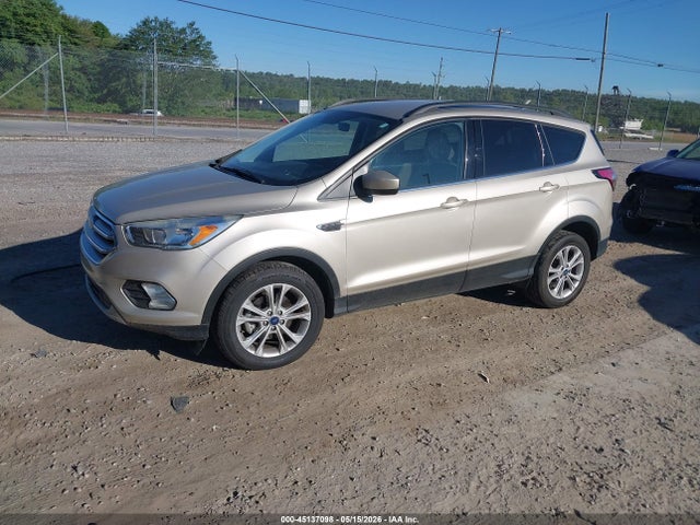 2018 Ford Escape Se მანქანა იყიდება აუქციონზე, vin: 1FMCU0GD3JUC73305, აუქციონის ნომერი: 45137098