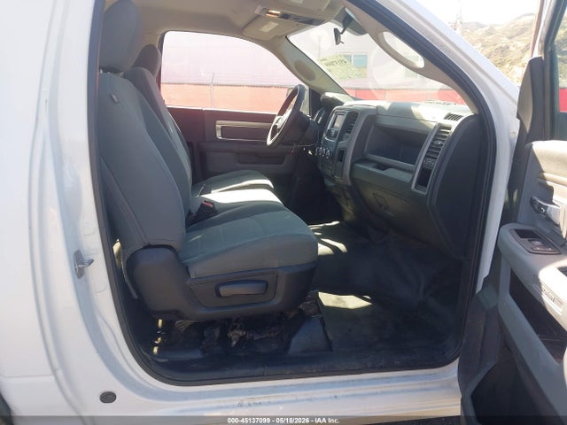 Продаж на аукціоні авто 2017 Ram 1500 Tradesman  4x4 8' Box, vin: 3C6JR7DG5HG703084, номер лоту: 45137099