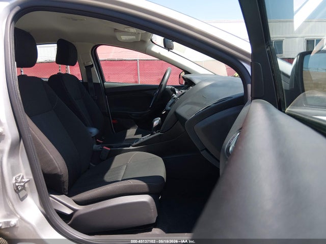 Продажа на аукционе авто 2016 Ford Focus Se, vin: 1FADP3F20GL346443, номер лота: 45137102