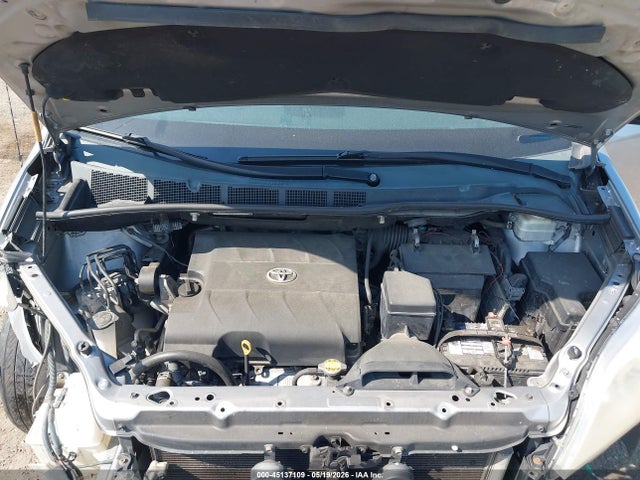 2012 Toyota Sienna Le V6 8 Passenger მანქანა იყიდება აუქციონზე, vin: 5TDKK3DC7CS224439, აუქციონის ნომერი: 45137109