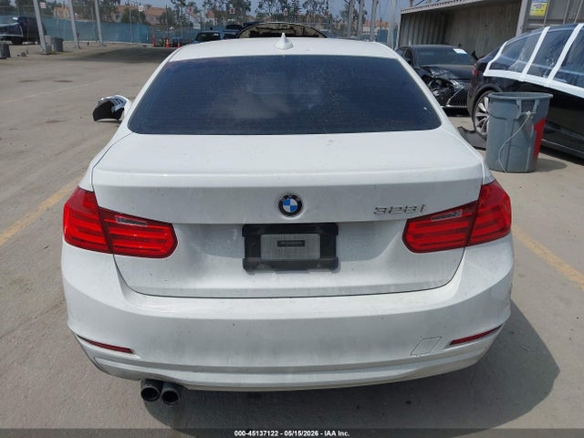 2013 Bmw 328i მანქანა იყიდება აუქციონზე, vin: WBA3C1C57DF441108, აუქციონის ნომერი: 45137122