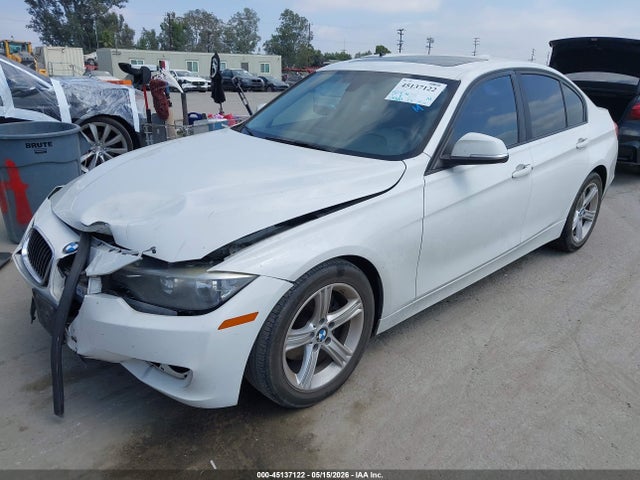 2013 Bmw 328i მანქანა იყიდება აუქციონზე, vin: WBA3C1C57DF441108, აუქციონის ნომერი: 45137122