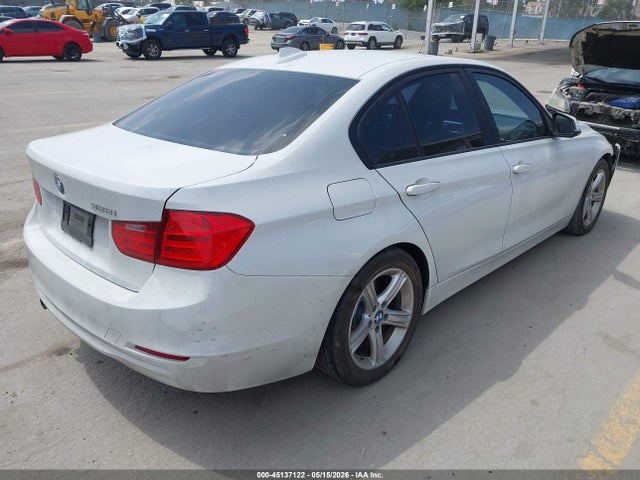 2013 Bmw 328i მანქანა იყიდება აუქციონზე, vin: WBA3C1C57DF441108, აუქციონის ნომერი: 45137122