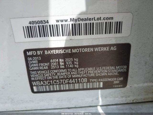 2013 Bmw 328i მანქანა იყიდება აუქციონზე, vin: WBA3C1C57DF441108, აუქციონის ნომერი: 45137122
