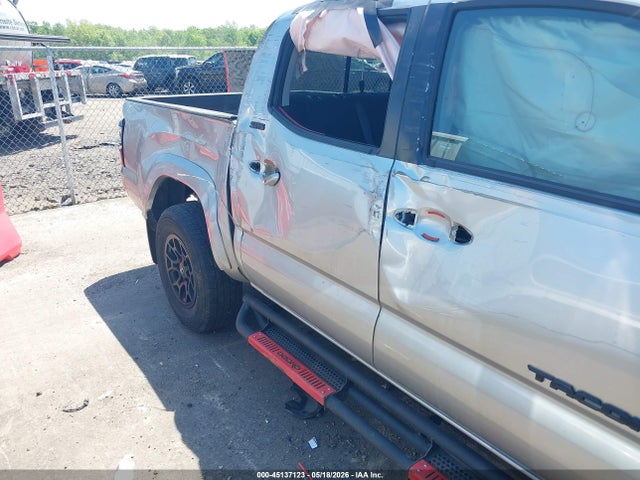 Продаж на аукціоні авто 2022 Toyota Tacoma Sr5 V6, vin: 3TMCZ5AN6NM493813, номер лоту: 45137123