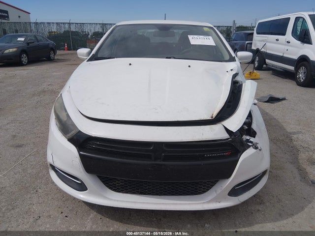 1C3CDFAA0FD378952 Dodge DART SE