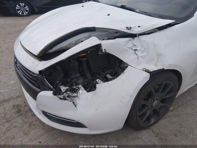 1C3CDFAA0FD378952 Dodge DART SE