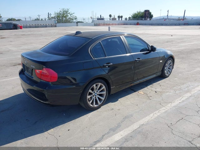 2011 Bmw 328i მანქანა იყიდება აუქციონზე, vin: WBAPH5G53BNM71245, აუქციონის ნომერი: 45137158