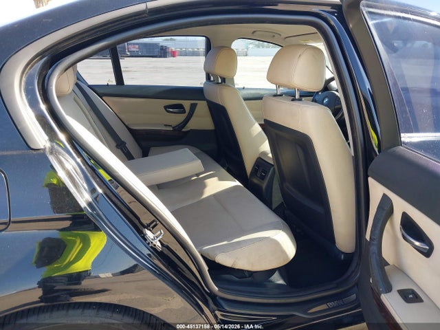 2011 Bmw 328i მანქანა იყიდება აუქციონზე, vin: WBAPH5G53BNM71245, აუქციონის ნომერი: 45137158