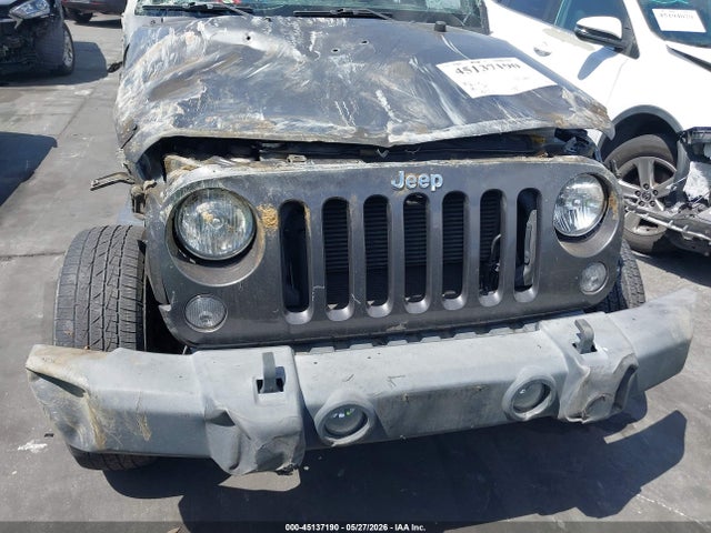 1C4BJWDG5JL831705 Jeep Wrangler Jk Unlimited Sport 4x4