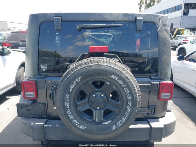 1C4BJWDG5JL831705 Jeep Wrangler Jk Unlimited Sport 4x4