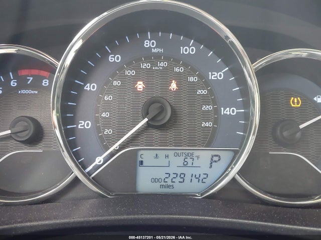 2015 Toyota Corolla Le მანქანა იყიდება აუქციონზე, vin: 2T1BURHE3FC466313, აუქციონის ნომერი: 45137201