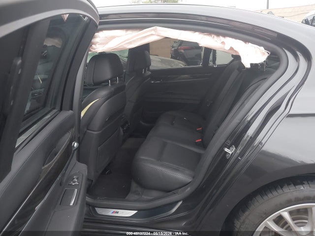 Продаж на аукціоні авто 2015 Bmw 750i, vin: WBAYA8C57FGK19704, номер лоту: 45137224
