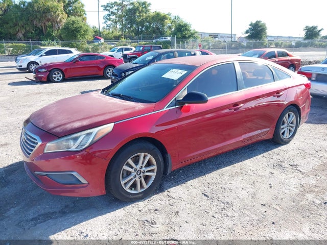 2016 Hyundai Sonata Se მანქანა იყიდება აუქციონზე, vin: 5NPE24AF5GH402846, აუქციონის ნომერი: 45137228