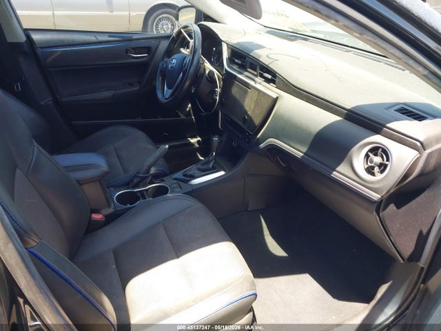 45137247 :رقم المزاد ، 2T1BURHEXJC035766 vin ، 2018 Toyota Corolla Se مزاد بيع