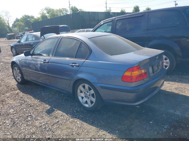 45137255 :رقم المزاد ، WBAET37415NJ90535 vin ، 2005 Bmw 325i مزاد بيع