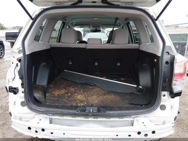 Subaru Forester 2.5i 2017 JF2SJABC0HH435988 Image 17