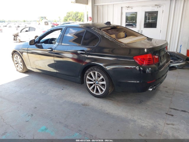 45137304 :رقم المزاد ، WBAFR1C5XBC737475 vin ، 2011 Bmw 528i مزاد بيع