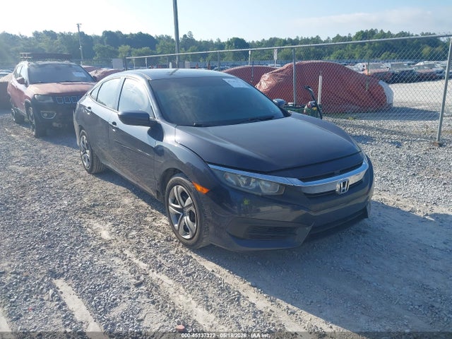 45137322 :رقم المزاد ، 2HGFC2F54JH574132 vin ، 2018 Honda Civic Lx مزاد بيع
