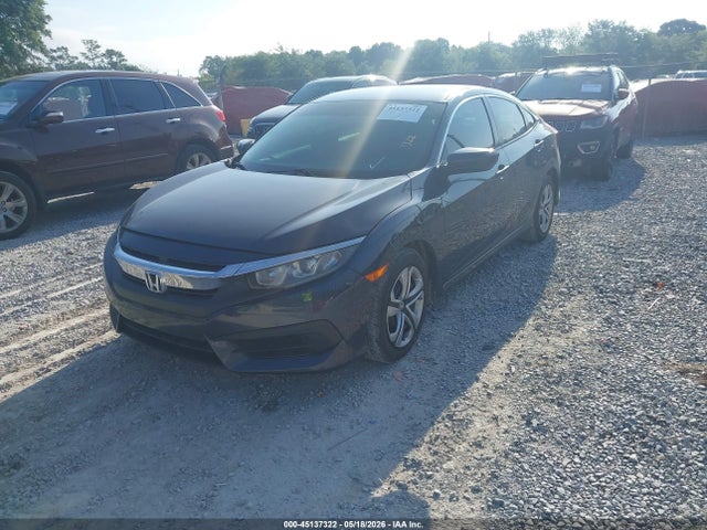 45137322 :رقم المزاد ، 2HGFC2F54JH574132 vin ، 2018 Honda Civic Lx مزاد بيع