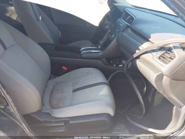 45137322 :رقم المزاد ، 2HGFC2F54JH574132 vin ، 2018 Honda Civic Lx مزاد بيع