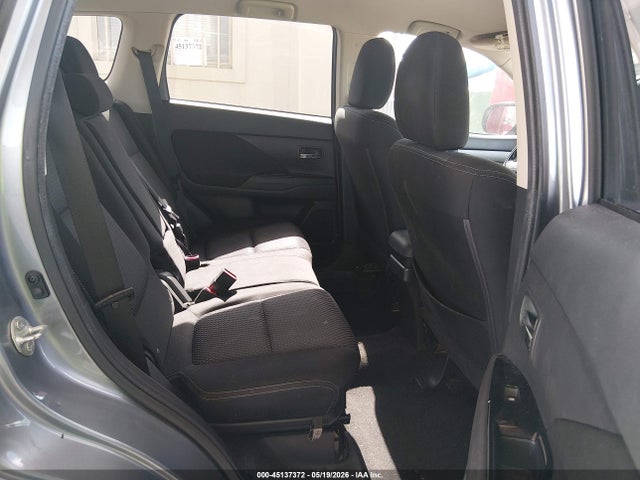 Продаж на аукціоні авто 2017 Mitsubishi Outlander Se/sel, vin: JA4AD3A33HZ038729, номер лоту: 45137372