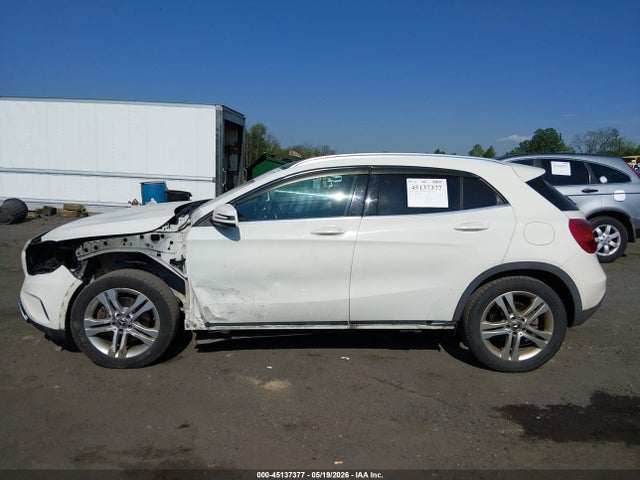 45137377 :رقم المزاد ، WDCTG4GB4JJ402696 vin ، 2018 Mercedes-benz Gla 250 4matic مزاد بيع