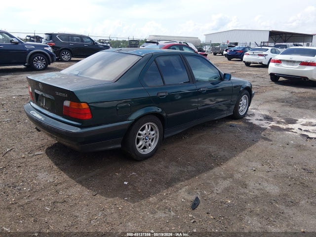 1994 Bmw 325 I მანქანა იყიდება აუქციონზე, vin: WBACB3325RFE17713, აუქციონის ნომერი: 45137386