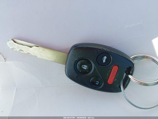 45137391 :رقم المزاد ، 1HGCM66576A075113 vin ، 2006 Honda Accord 3.0 Ex مزاد بيع