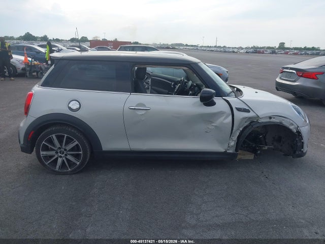 2023 Mini Hardtop Cooper S მანქანა იყიდება აუქციონზე, vin: WMW53DH0XP2S84998, აუქციონის ნომერი: 45137421